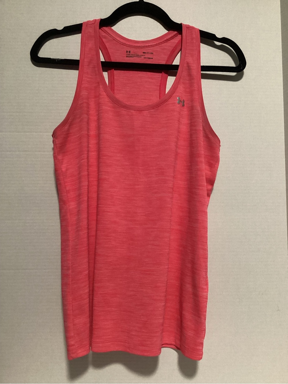 Under Armour Women's Small Coral/Pink Racerback Tank Top
